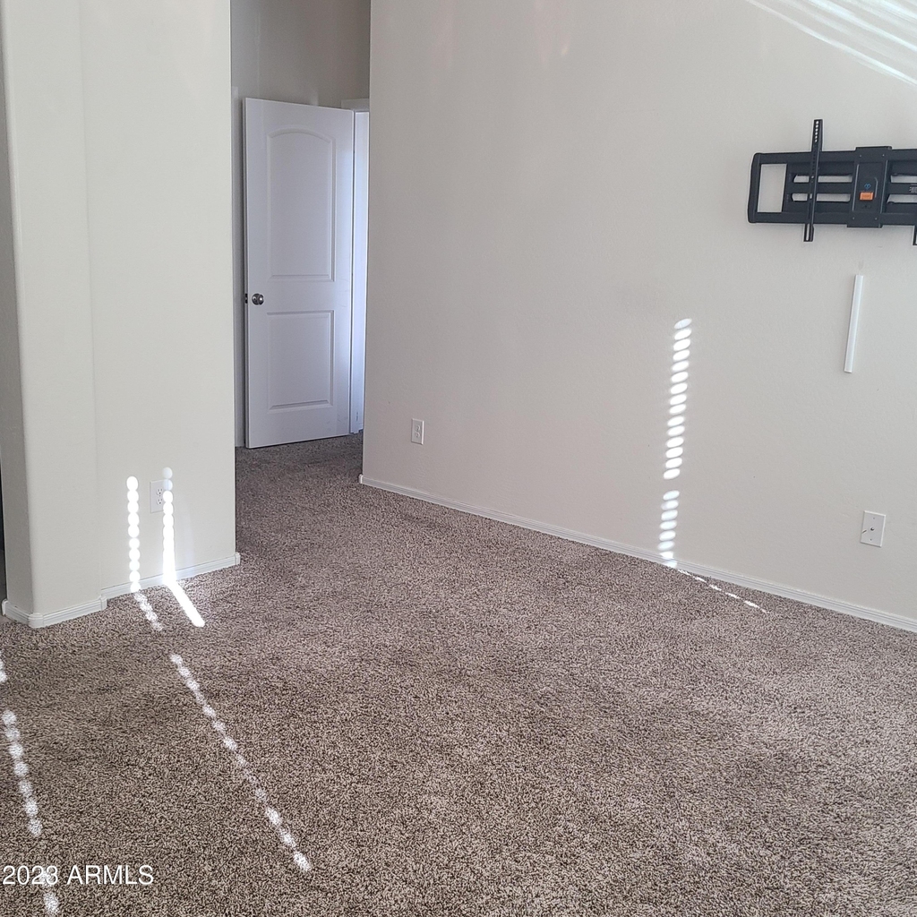 3703 N 298th Drive - Photo 10