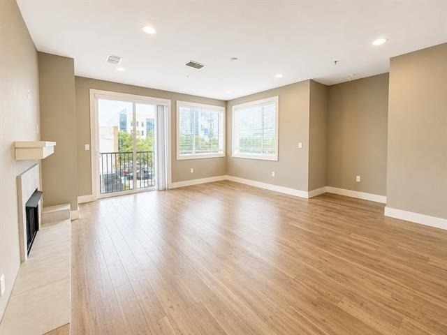 1320 May Street - Photo 6