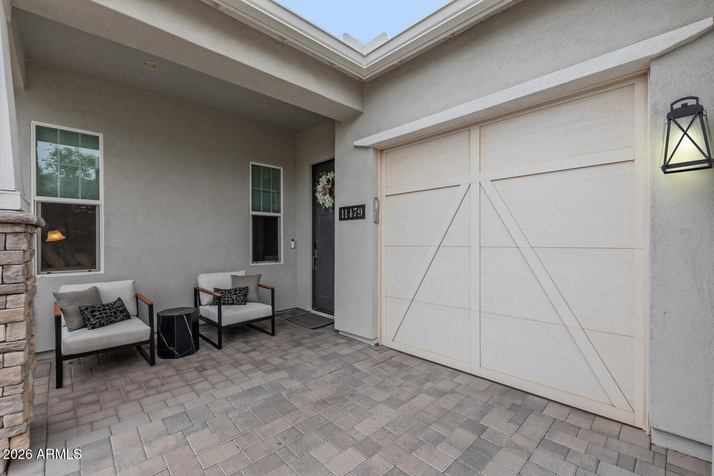 11479 N Luckenbach Street - Photo 0