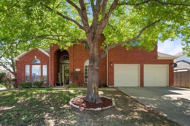 7700 Buccaneer Circle - Photo 0