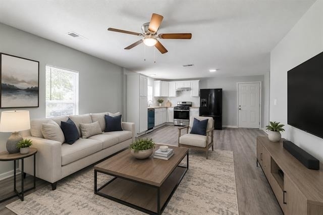 1203 E King Street - Photo 3