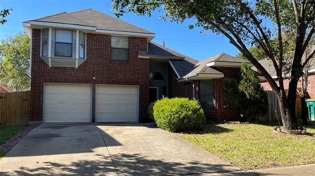 923 Simon Drive - Photo 0