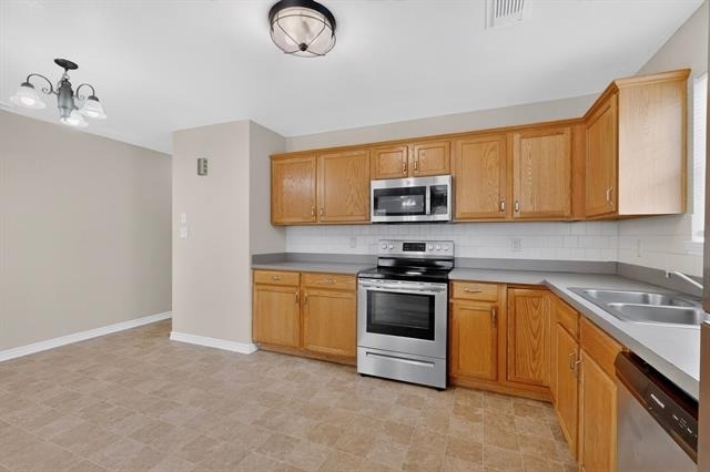 117 W Wilson Avenue - Photo 11