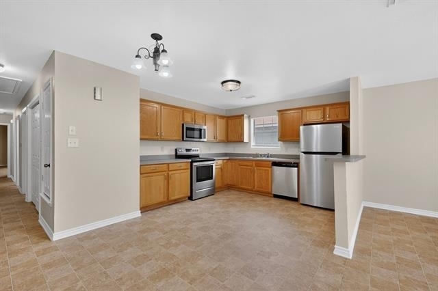 117 W Wilson Avenue - Photo 8