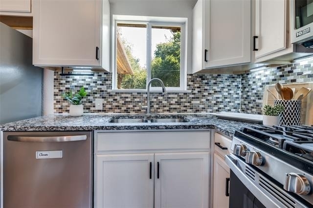 406 Freeman Street - Photo 18