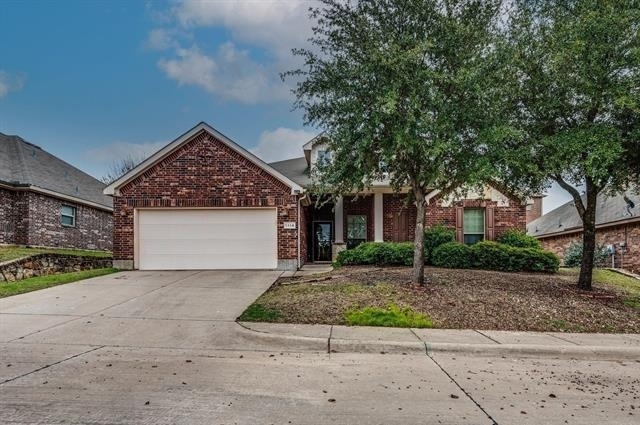 1114 Walter Stephenson Road - Photo 0