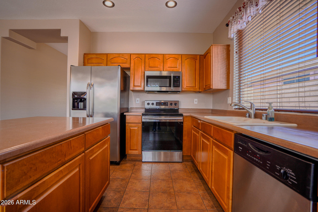 17633 W Wind Song Avenue - Photo 8