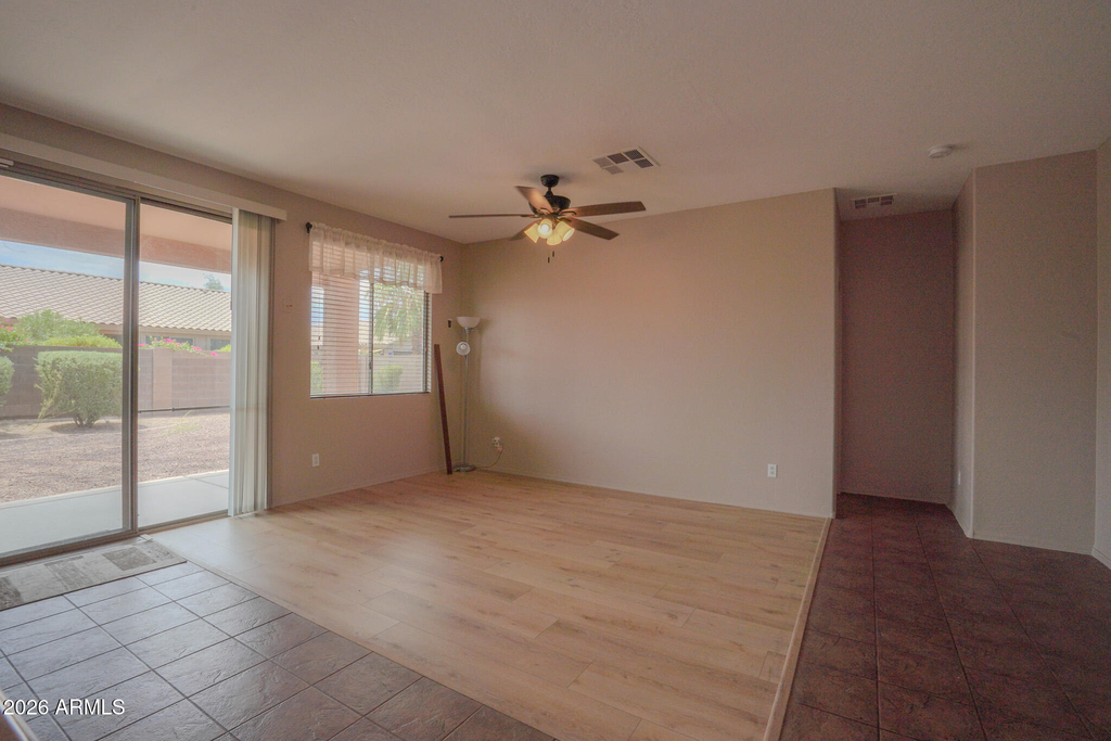 17633 W Wind Song Avenue - Photo 10