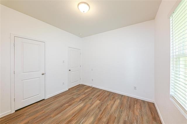 746 Wilshire Drive - Photo 10
