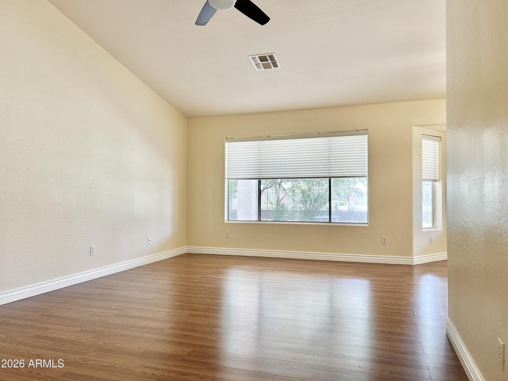 3863 E Linda Court - Photo 4