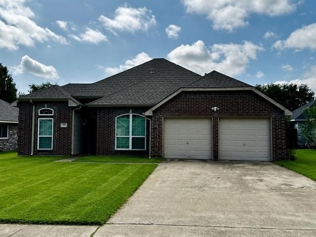 912 Alpine Street - Photo 0
