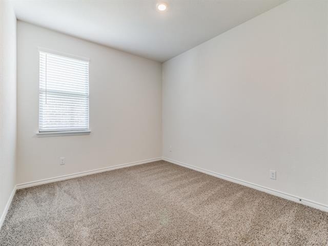 763 Philadelphia Street - Photo 16