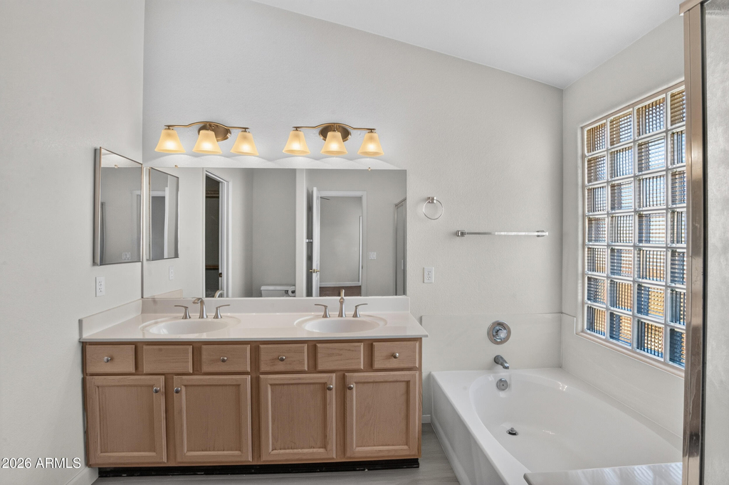 13364 W Wilshire Drive - Photo 28