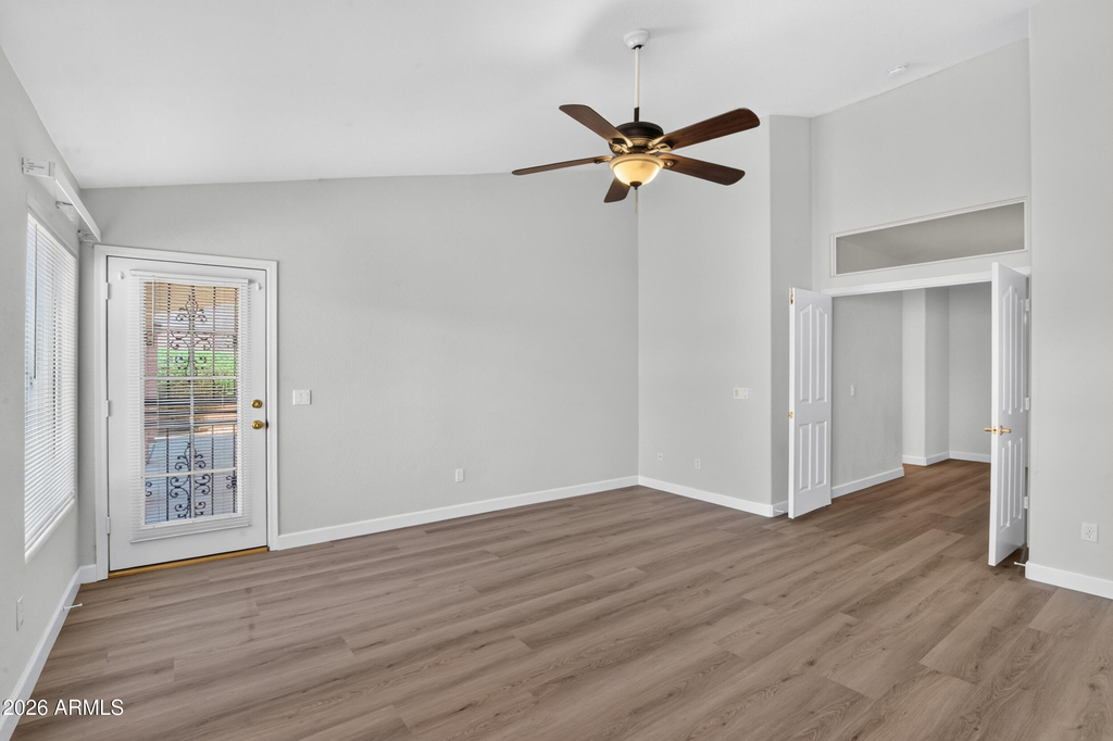 13364 W Wilshire Drive - Photo 27