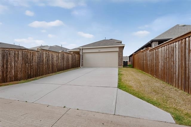2285 Obsidian Drive - Photo 32