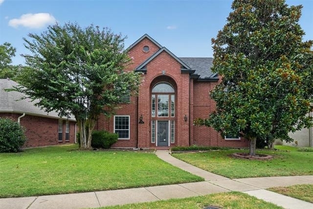 5900 Atlanta Drive - Photo 0
