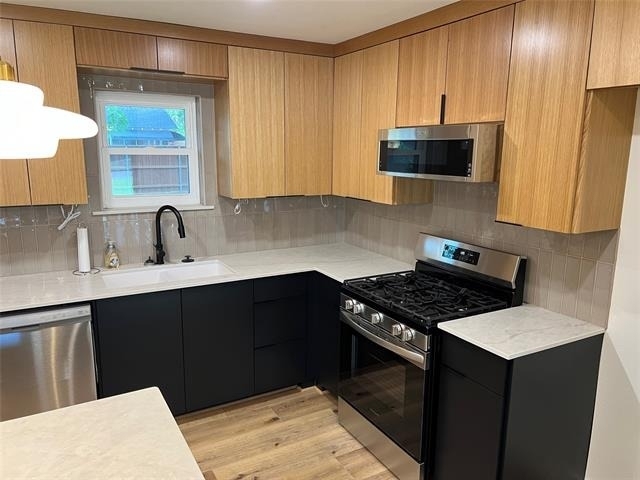 607 Cain Street - Photo 4