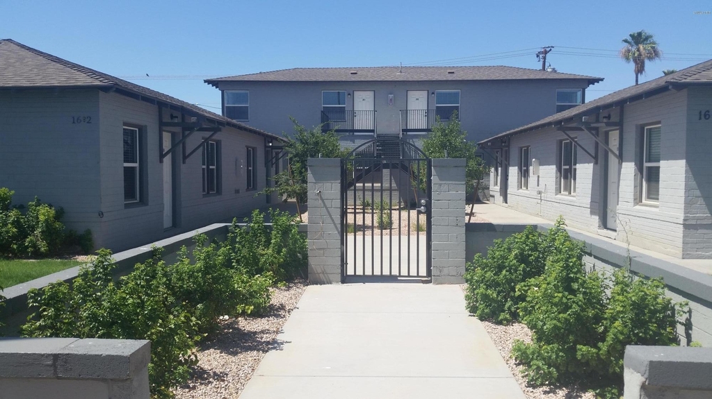 1602 W Mcdowell Road - Photo 0