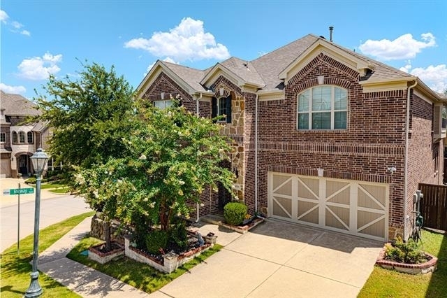 8701 Fairway Lane - Photo 2