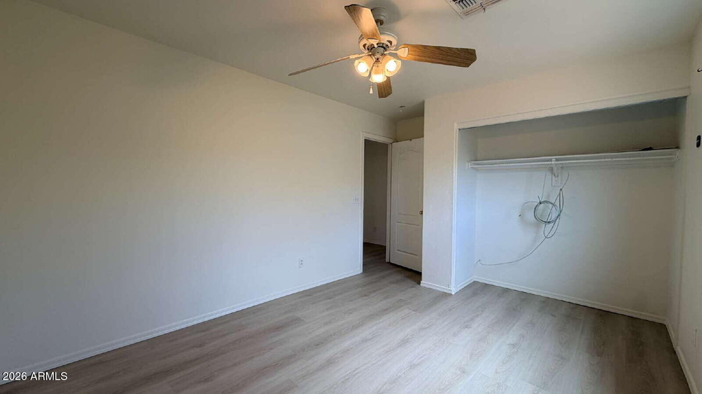 571 E Reflection Place - Photo 17
