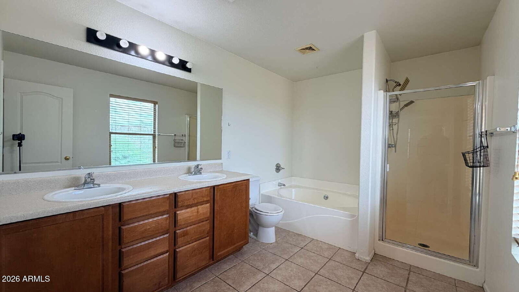571 E Reflection Place - Photo 12