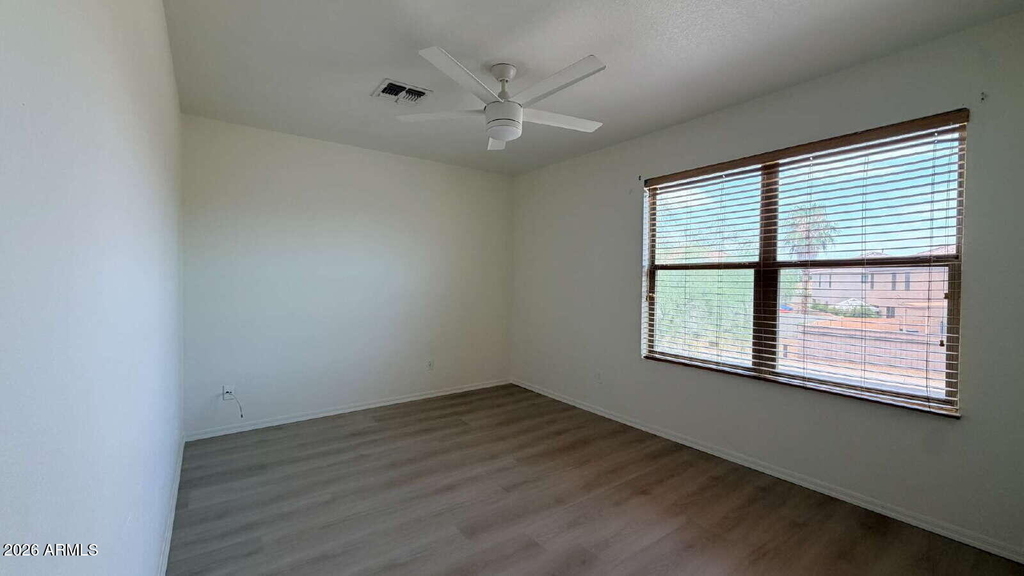 571 E Reflection Place - Photo 13