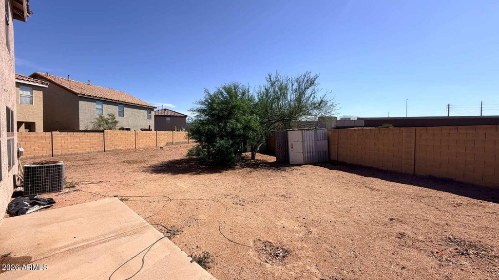 571 E Reflection Place - Photo 19