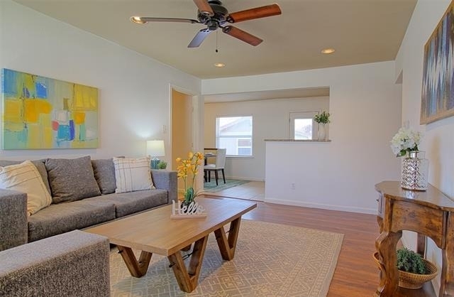 10849 Cotillion Drive - Photo 4