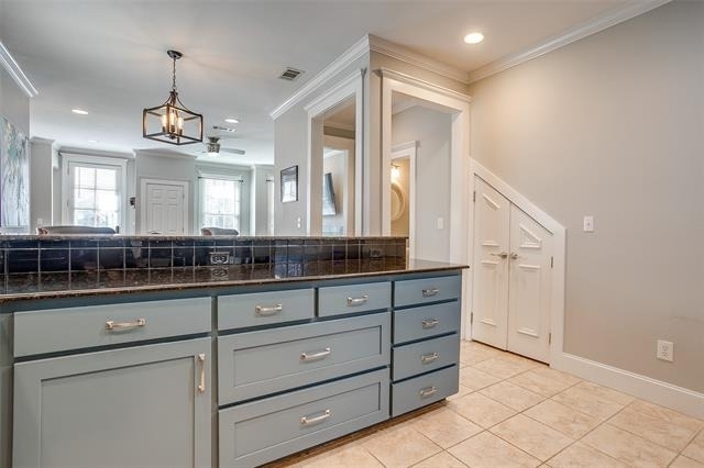 1211 S Adams Street - Photo 12