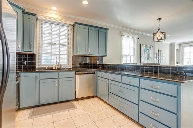 1211 S Adams Street - Photo 11