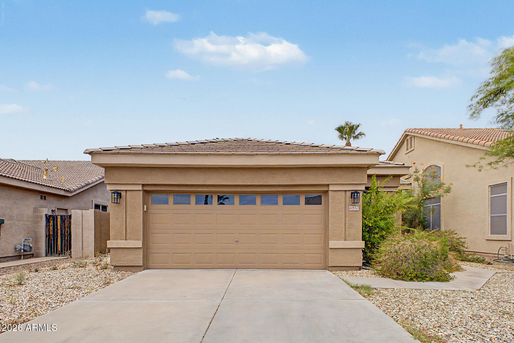6932 W Blackhawk Drive - Photo 1