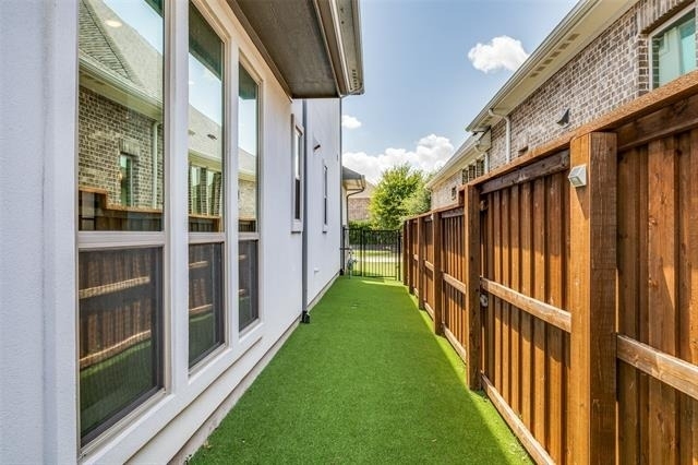 943 Marie Drive - Photo 22