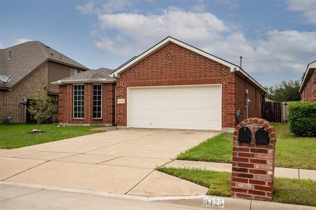 9125 Vineyard Lane - Photo 0