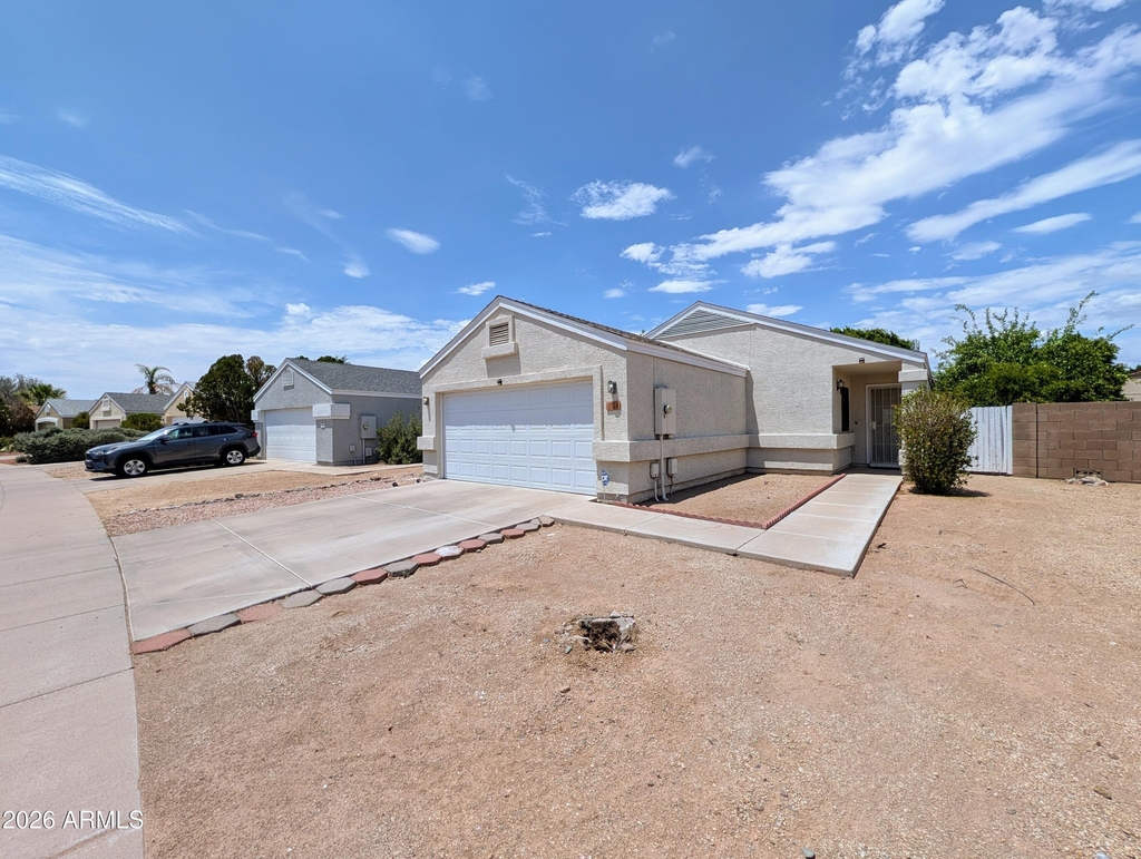 2824 W Angela Drive - Photo 0