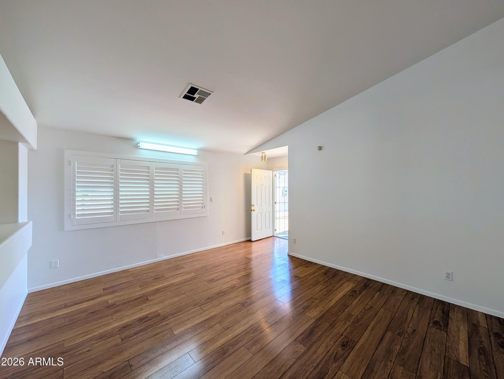2824 W Angela Drive - Photo 12