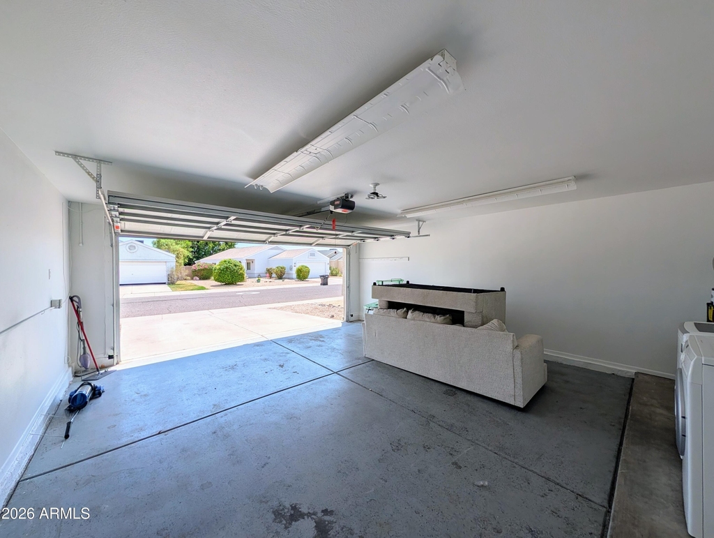 2824 W Angela Drive - Photo 49