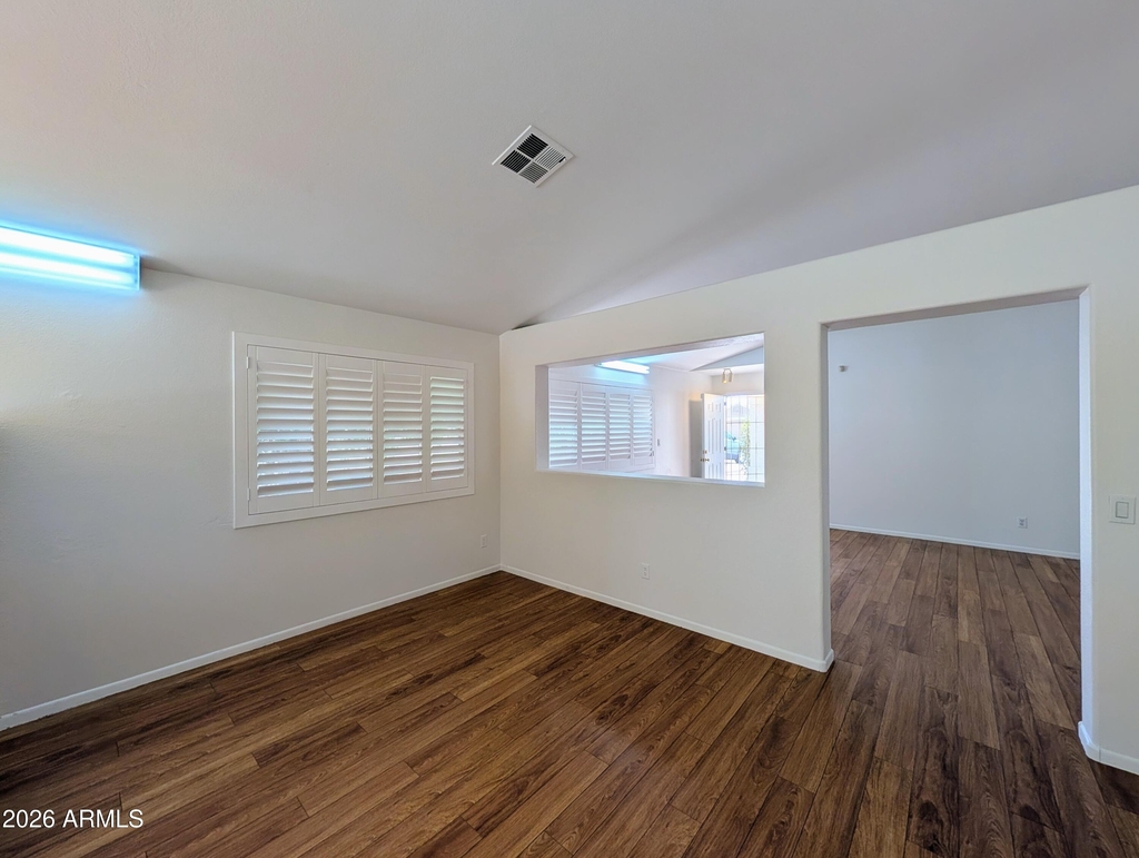 2824 W Angela Drive - Photo 15