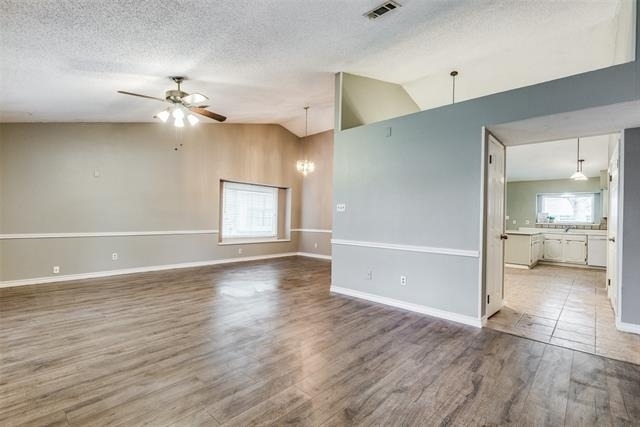 4409 Seville Lane - Photo 4