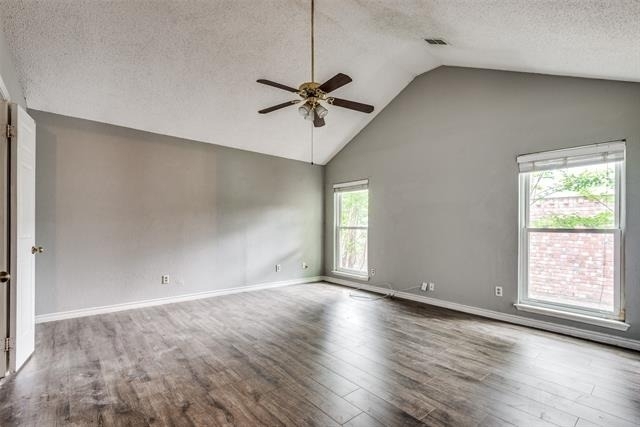 4409 Seville Lane - Photo 18