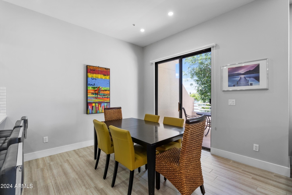 8270 N Hayden Road - Photo 10