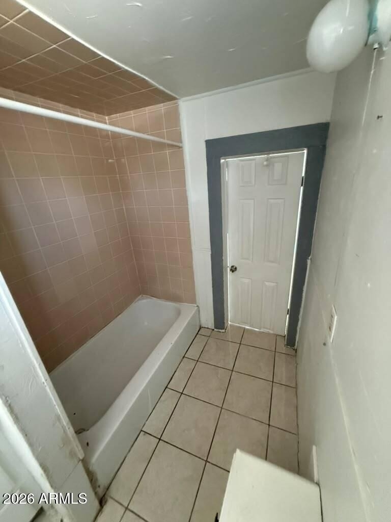 834 E 5th Street - Photo 9