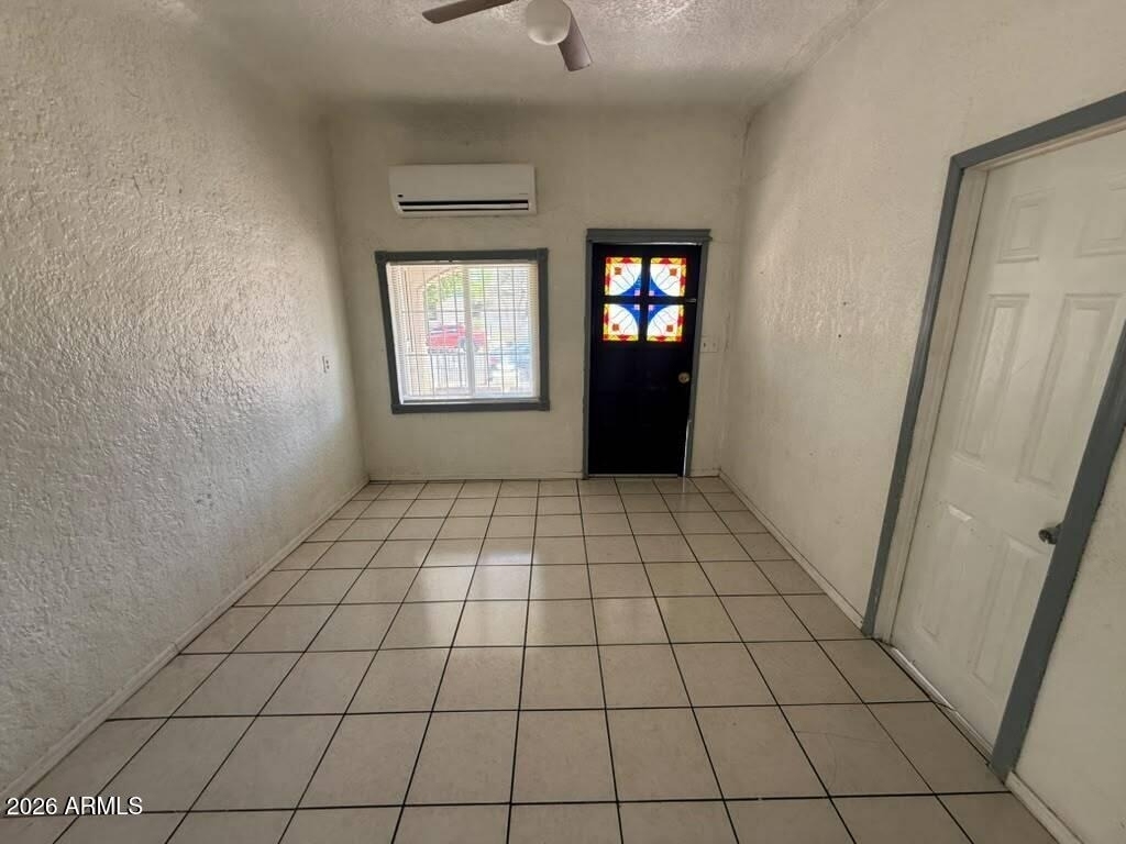 834 E 5th Street - Photo 1
