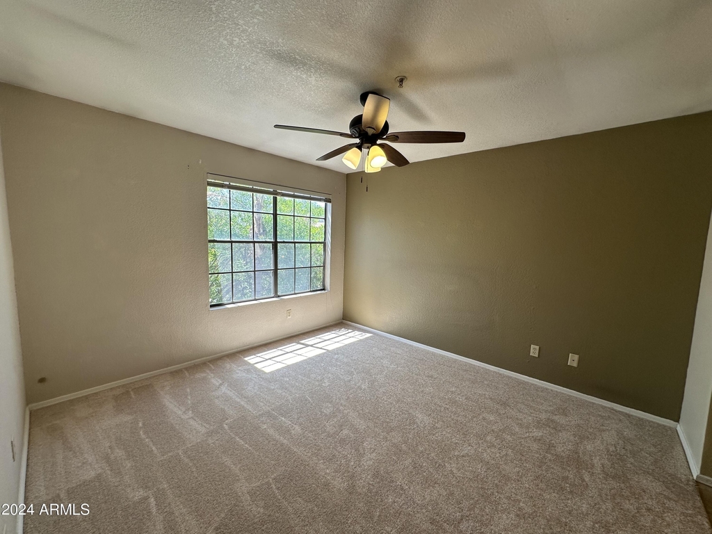 5950 N 78th Street - Photo 10