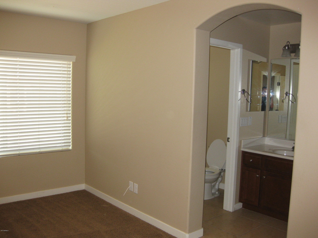1115 E Cedar Street - Photo 11