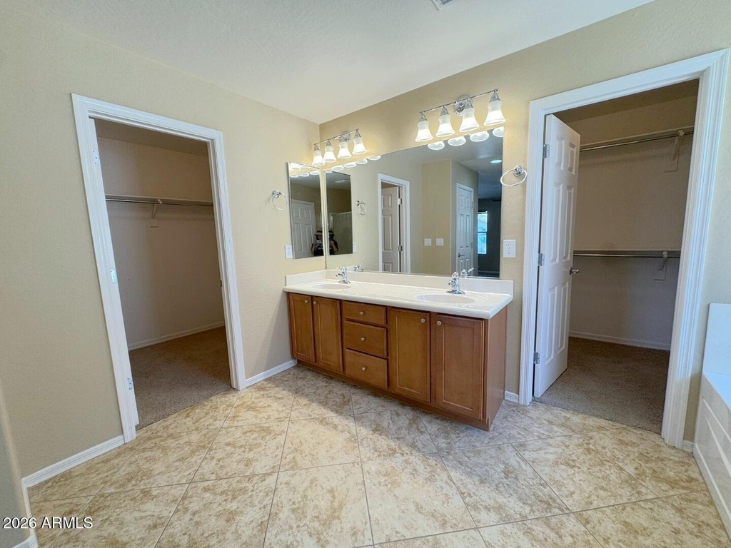2526 W Desert Vista Trail - Photo 15