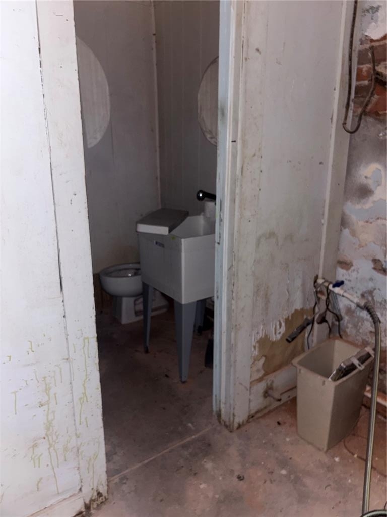 210 E Main Street - Photo 19