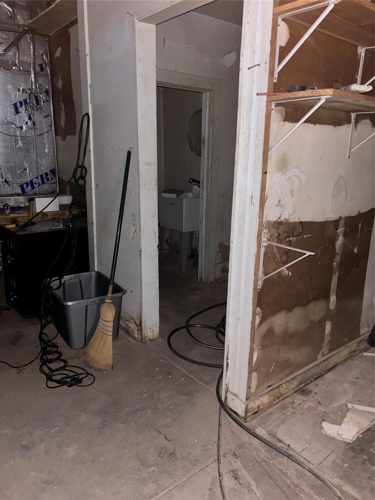 210 E Main Street - Photo 15