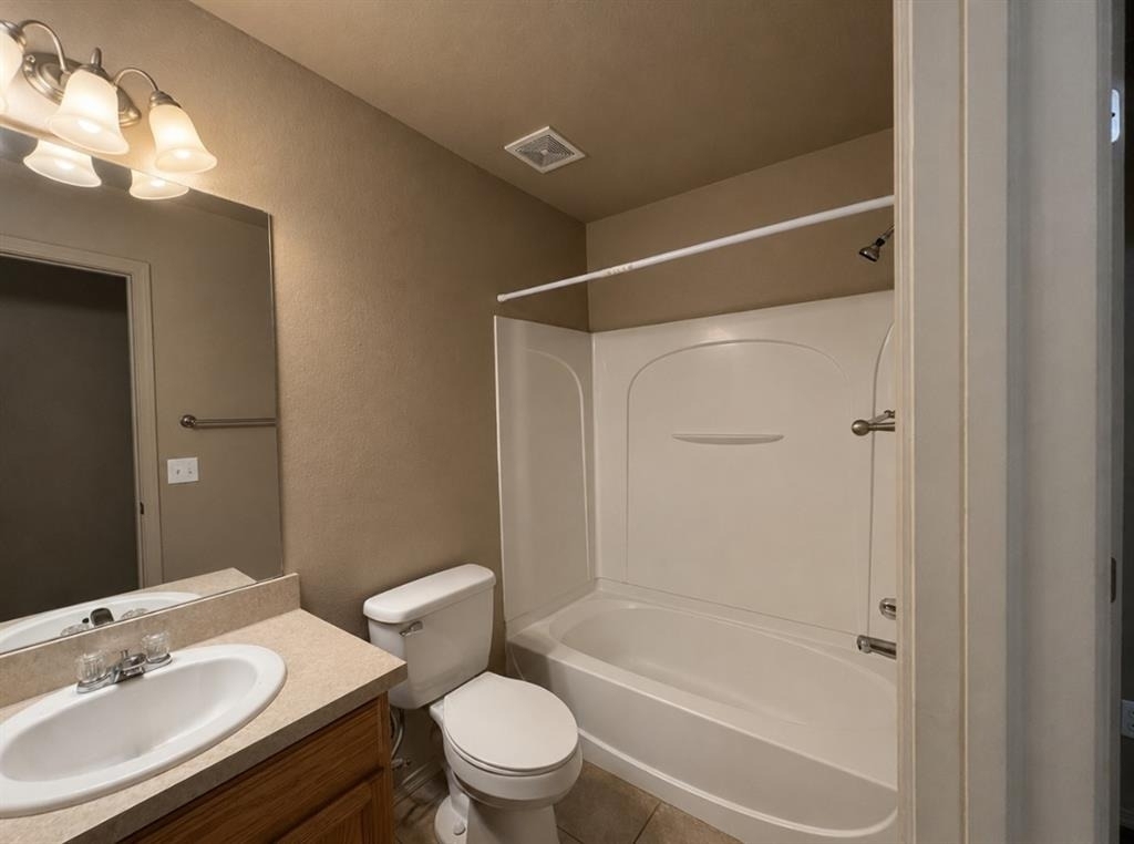 3600 Janus - Photo 6