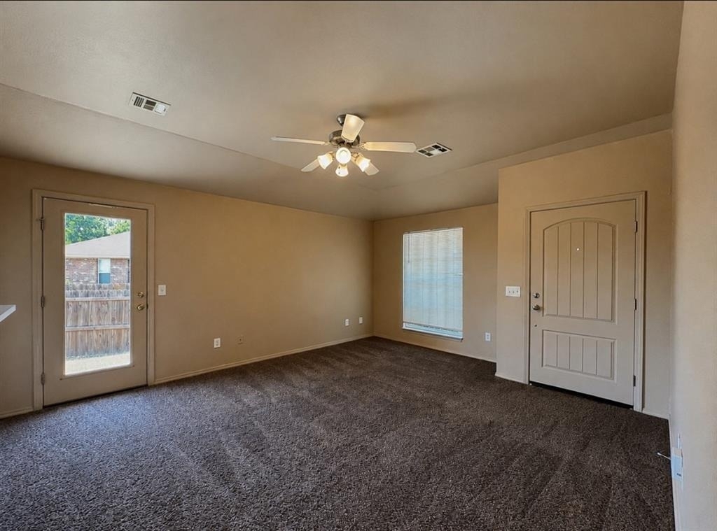 3600 Janus - Photo 1