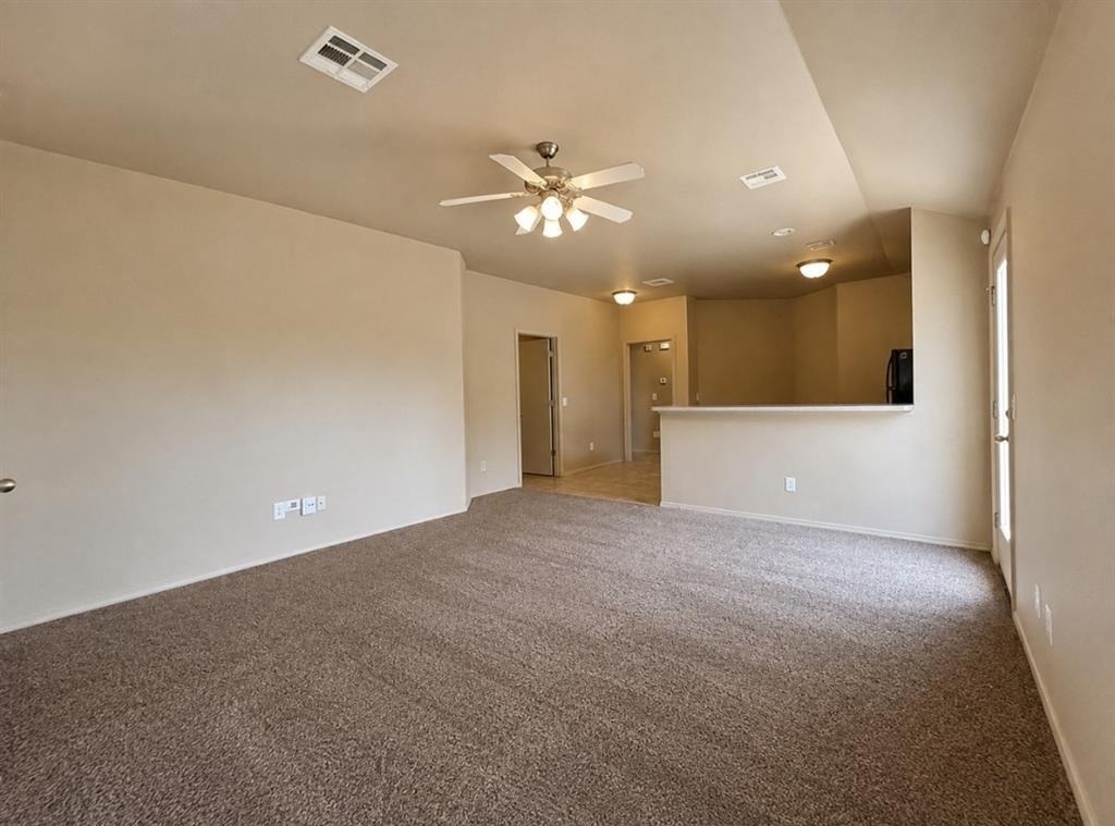 3600 Janus - Photo 2